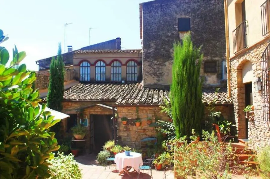 Hostal La Riera Torroella de Montgrí